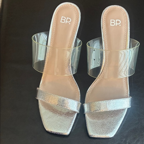 New BP Metallic Silver Heeled Sandals - Picture 8 of 8